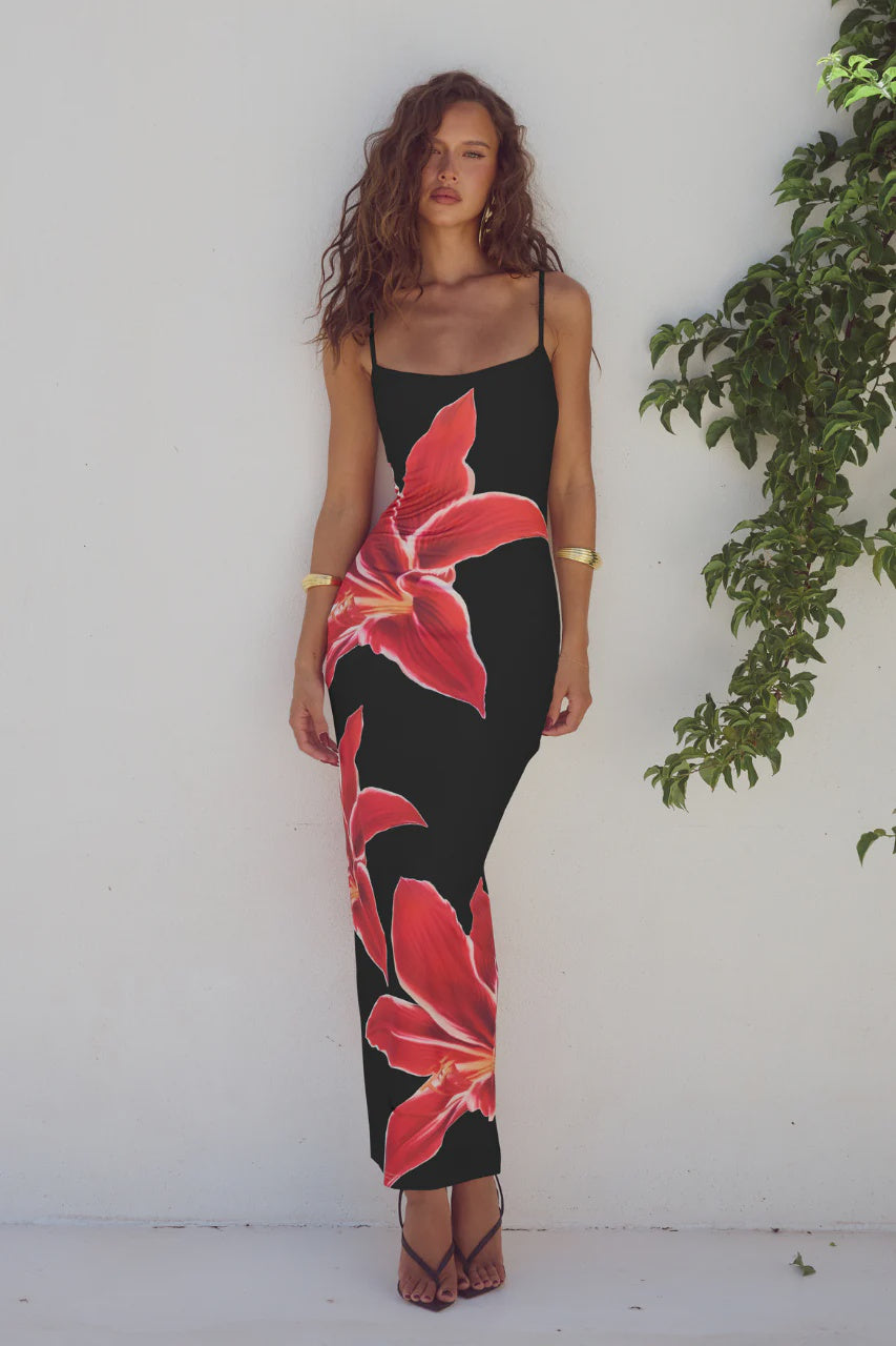 Deia Midi Dress Black Lily