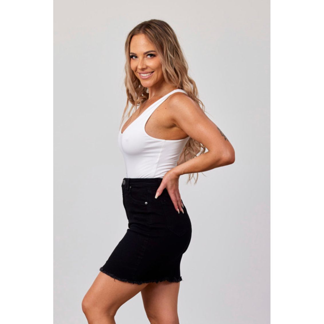 69975 Black Denim V Frayed Skirt