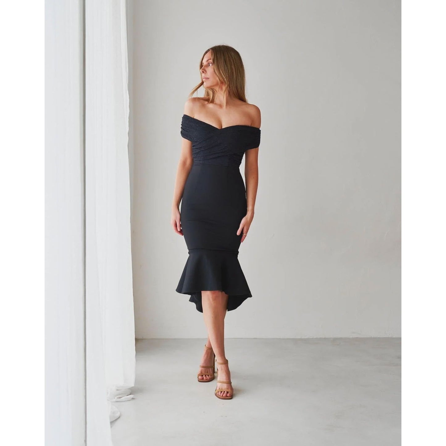 859 Brenna Dress Black