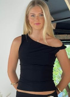 7183 Carlina Top Black