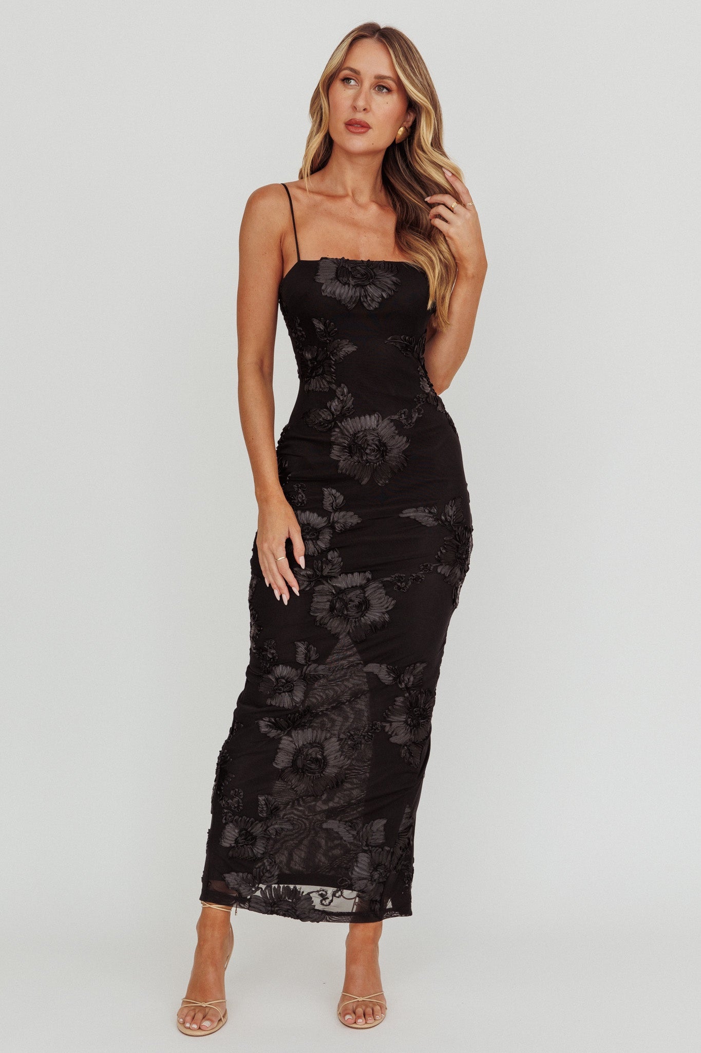 610D Chanel Maxi Black