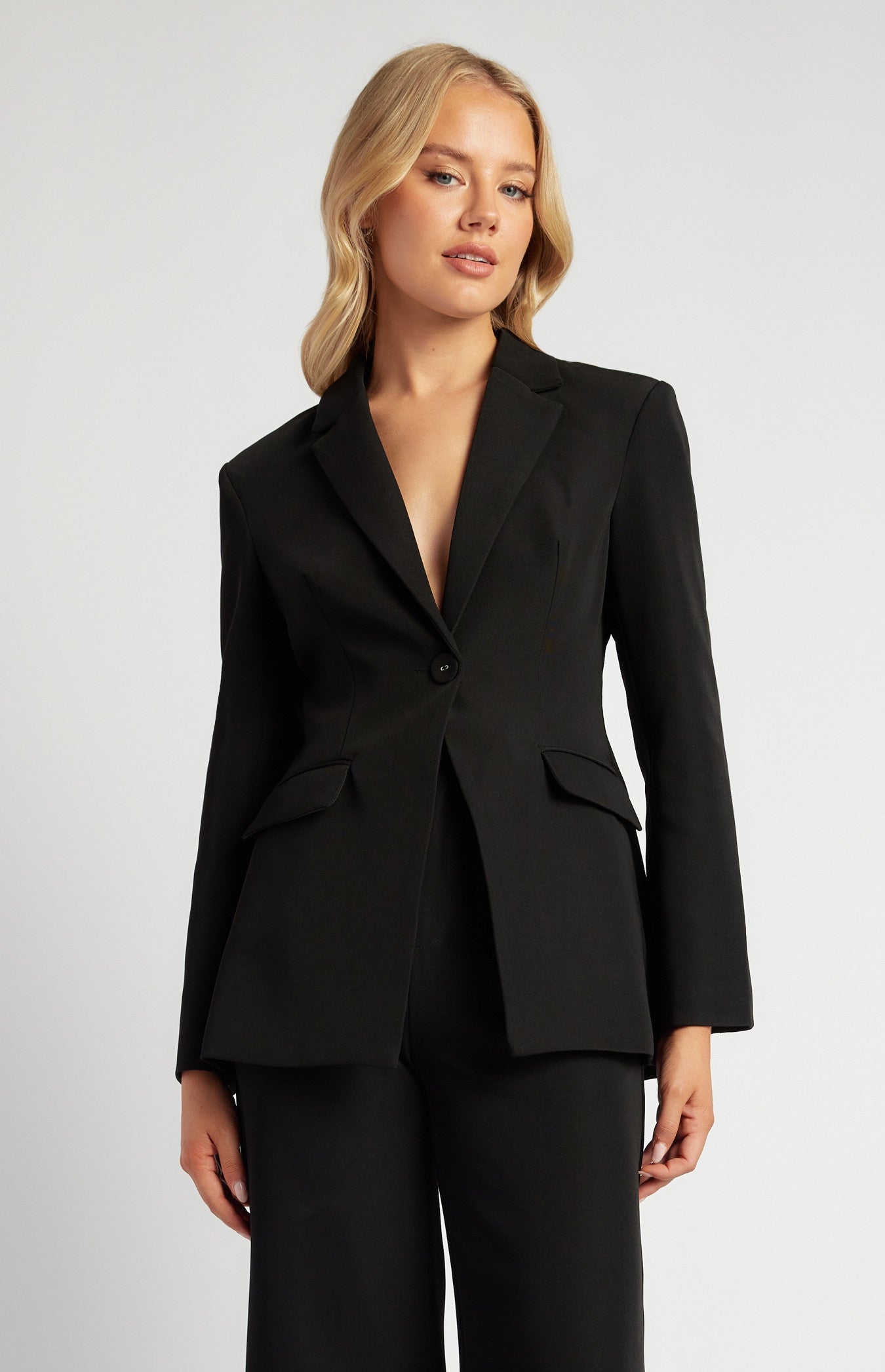 398A Jane Suit Black